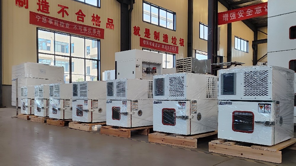 岳陽縣交警大隊走進(jìn)上海柏毅開展交通安全宣傳活動