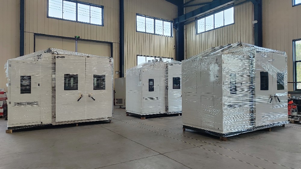 高低溫環(huán)境試驗箱：精準(zhǔn)模擬極端環(huán)境，助力產(chǎn)品品質(zhì)升級